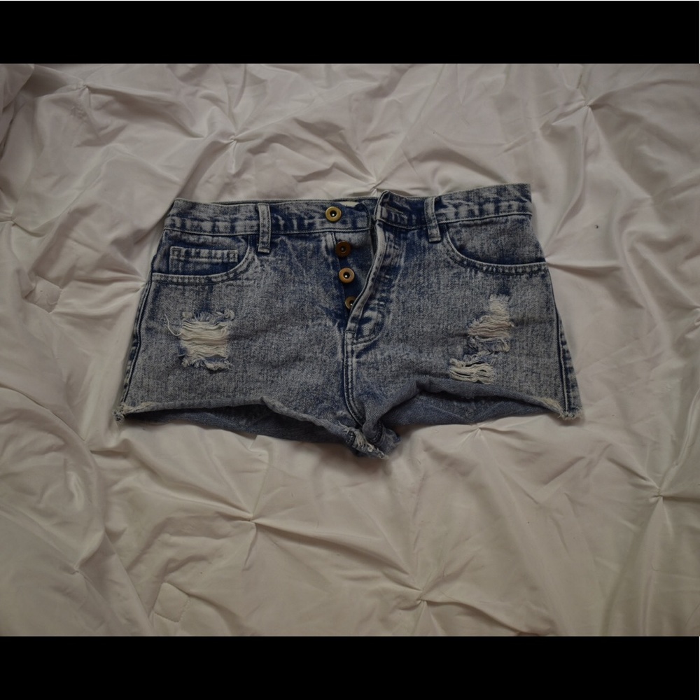 Short shorts